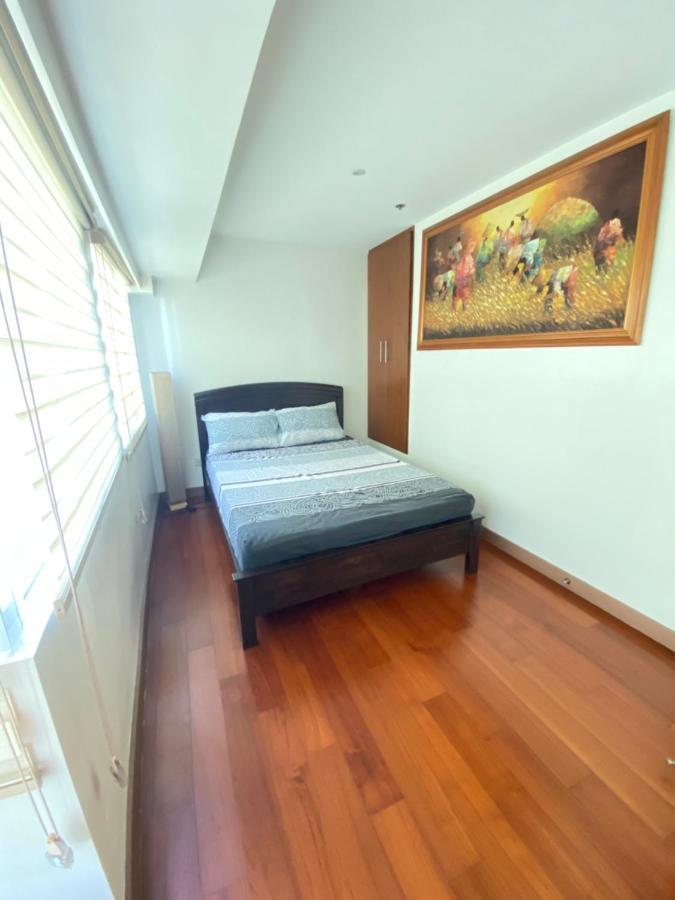 Comfy And Cozy 2Br Condo In Bgc With Wifi And Netflix Manila Exterior photo