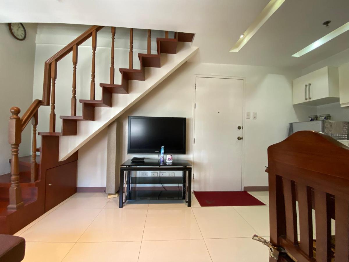 Comfy And Cozy 2Br Condo In Bgc With Wifi And Netflix Manila Exterior photo