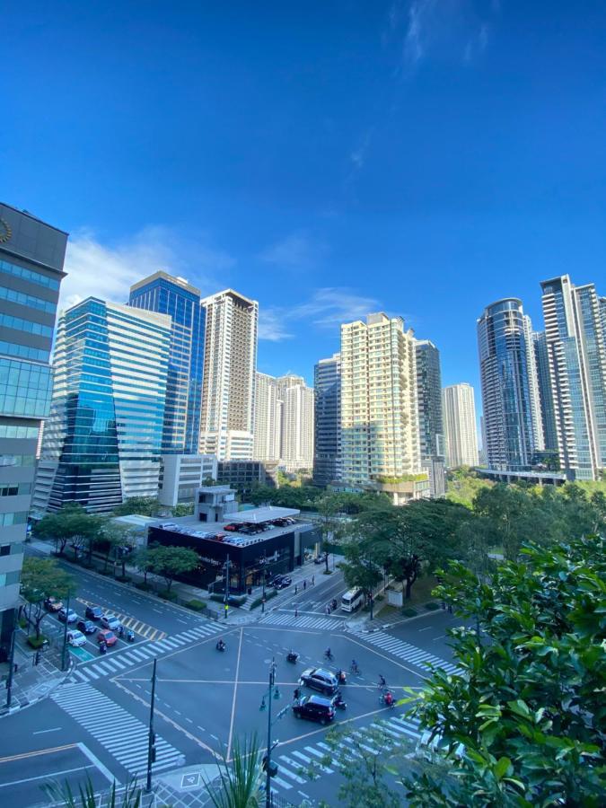 Comfy And Cozy 2Br Condo In Bgc With Wifi And Netflix Manila Exterior photo