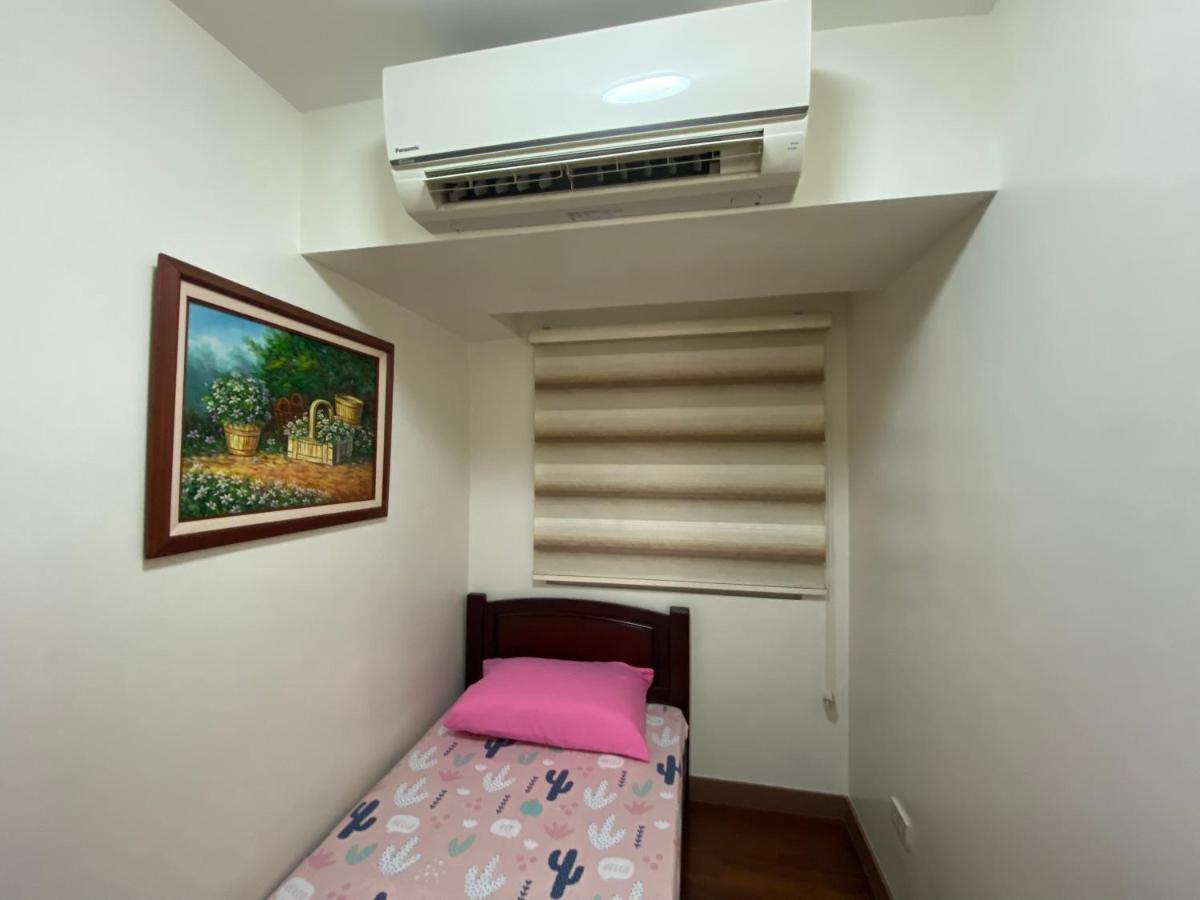 Comfy And Cozy 2Br Condo In Bgc With Wifi And Netflix Manila Exterior photo