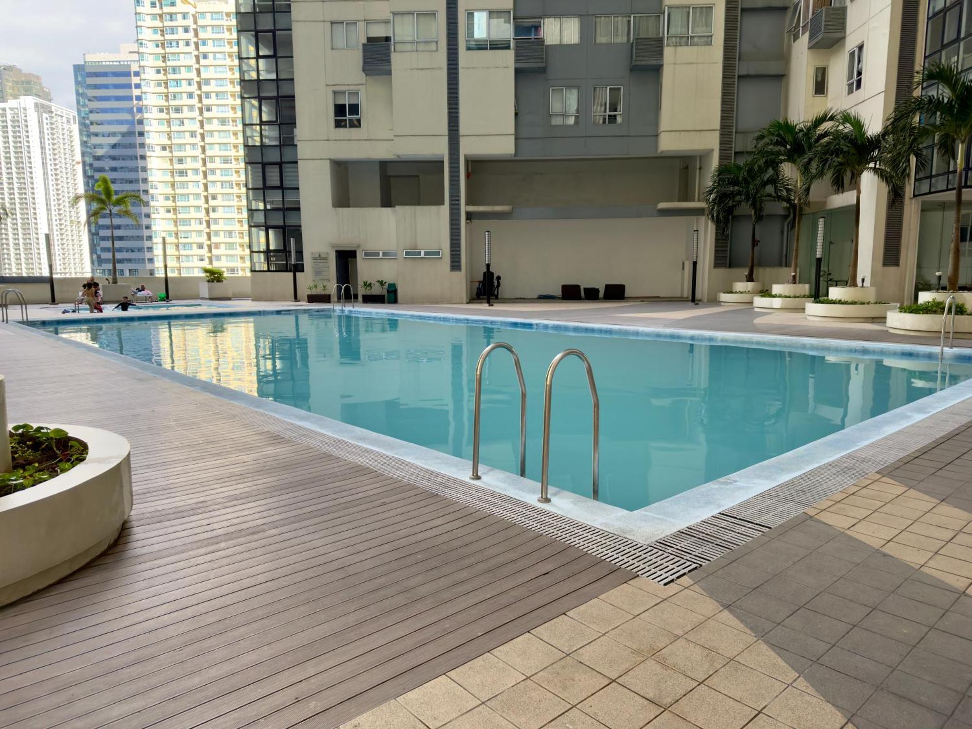 Comfy And Cozy 2Br Condo In Bgc With Wifi And Netflix Manila Exterior photo